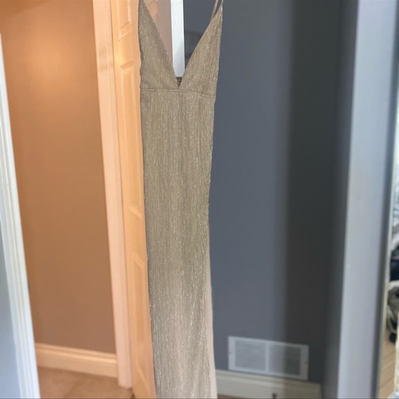 REVOLVE superdown maxi dress - Picture 3 of 5